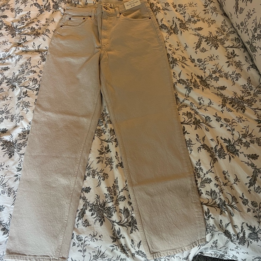 Abercrombie & Fitch Straight Leg Jeans